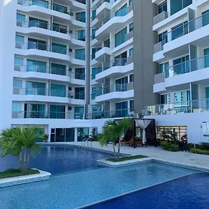 Apartamento Rodadero Sur Playa Salguero A 200 Mts Del Mar, Santa Marta (Magdalena)
